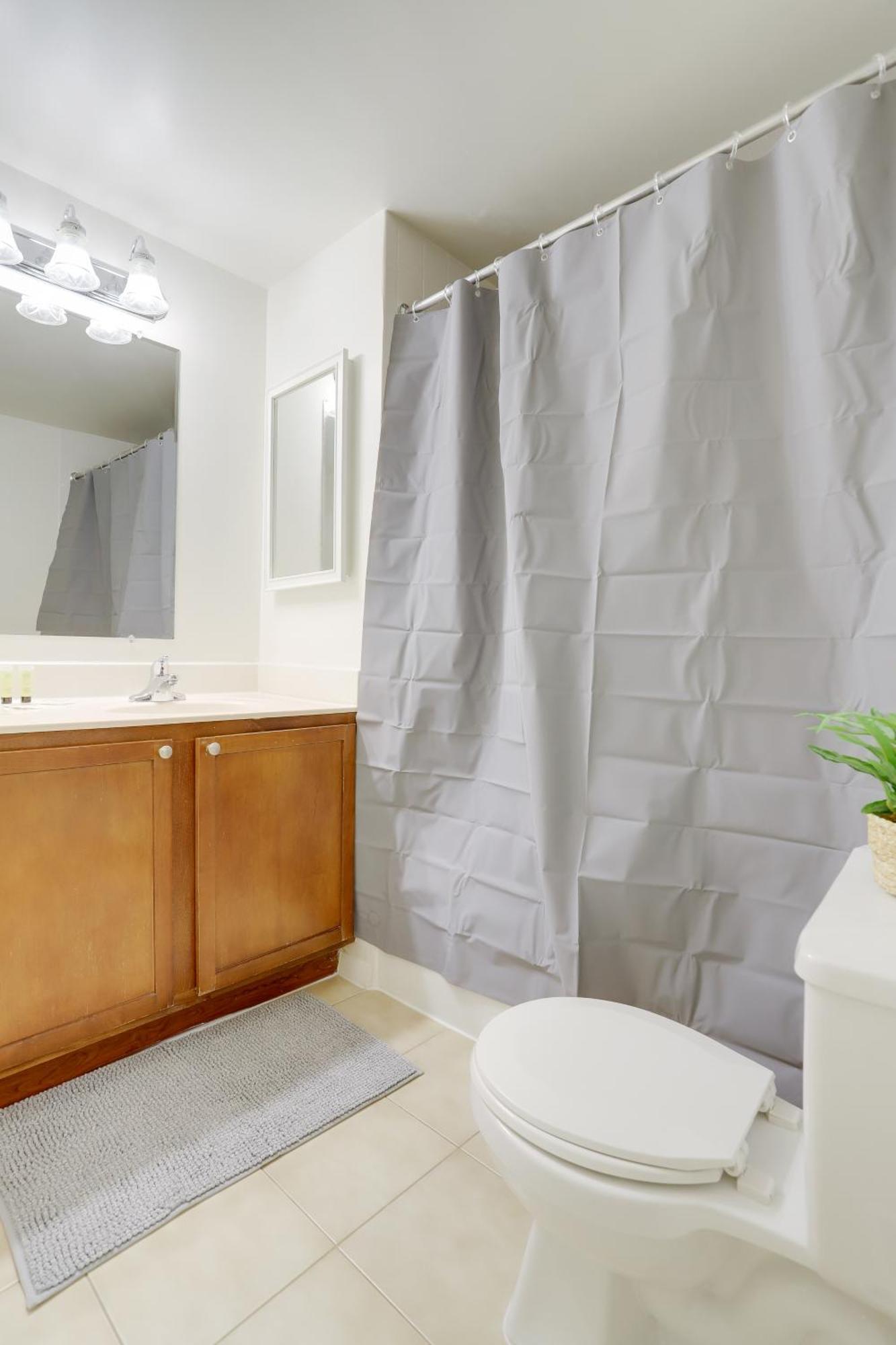 ארלינגטון Awesome 1 Bedroom Apt + Den At Crystal City With Gym מראה חיצוני תמונה